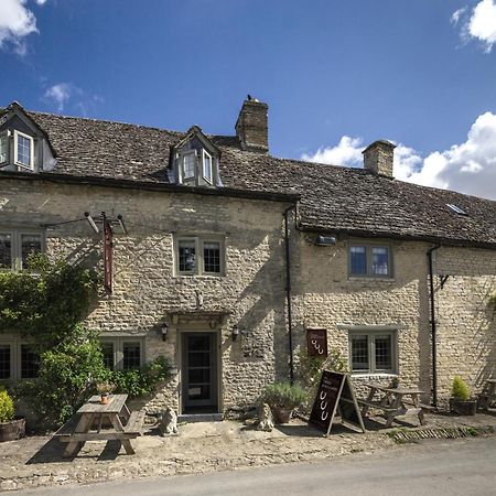 The Three Horseshoes Hotel Asthall Exterior photo